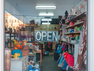 Comment mesurer l'impact réel d'une collaboration avec un micro‑influenceur sur vos ventes locales
